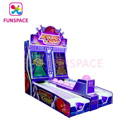 Готина машина за игра с боулинг топка